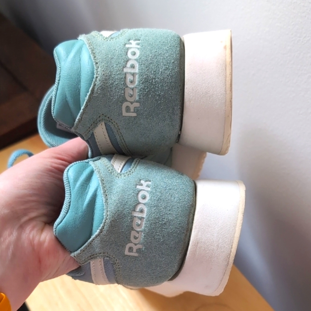 Reebok Women's Classic Harman Ripple Double Sneaker Chalk Green Slate - Picture 8 of 11